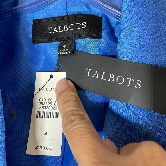 NWT. Talbots 4 Blue Floral Jacquard Knit Blazer. - Picture 3 of 15